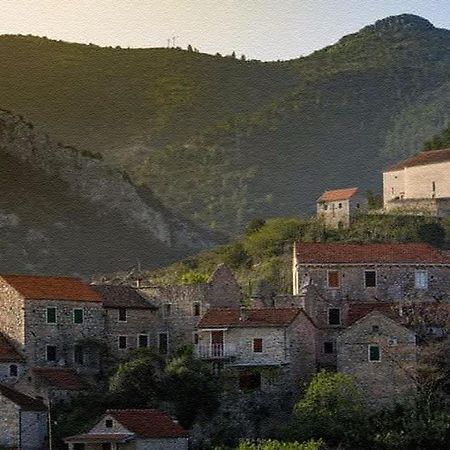 Heritage Apartments Kyra & Fox In Pitve, Hvar Екстер'єр фото