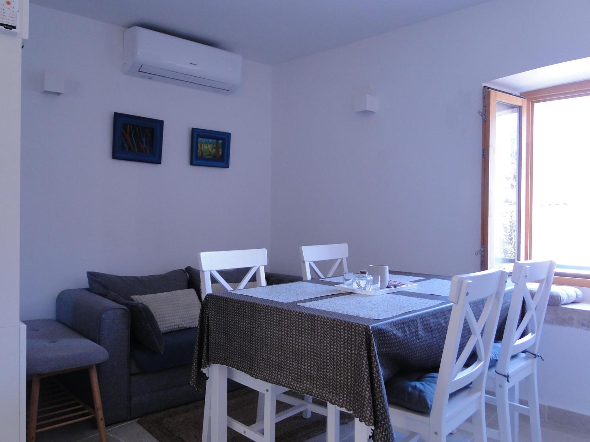 Heritage Apartments Kyra & Fox In Pitve, Hvar Екстер'єр фото