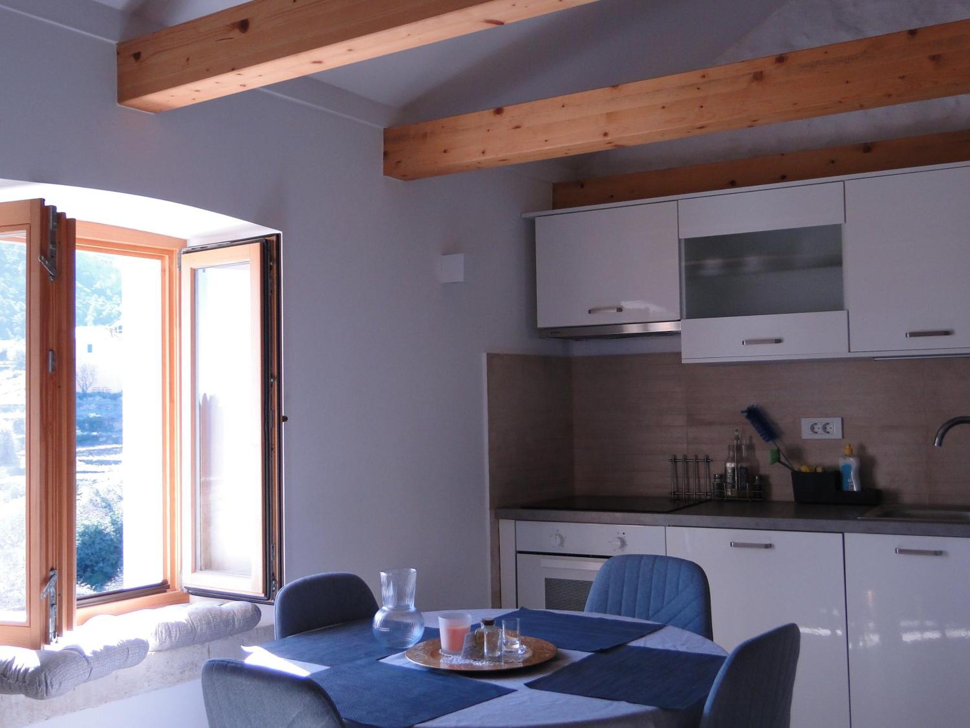 Heritage Apartments Kyra & Fox In Pitve, Hvar Екстер'єр фото