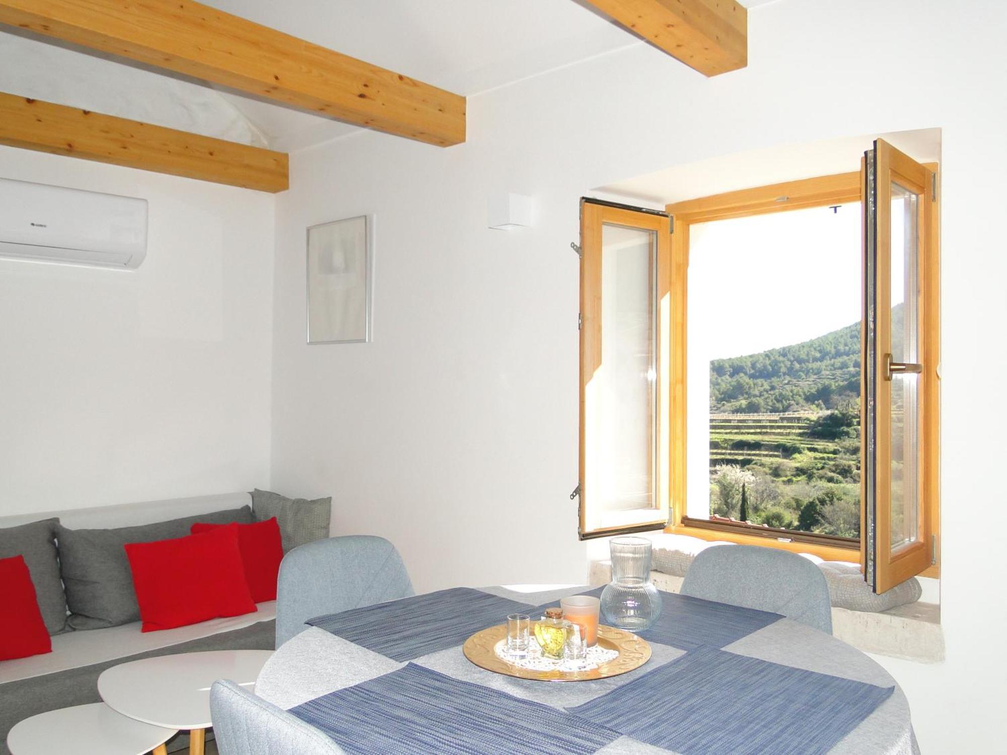Heritage Apartments Kyra & Fox In Pitve, Hvar Екстер'єр фото